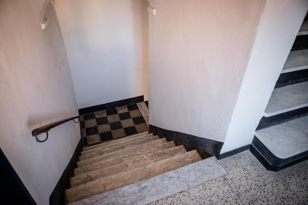 Suite Contemporanea Tra Le Vie Storiche Moneglia Extérieur photo