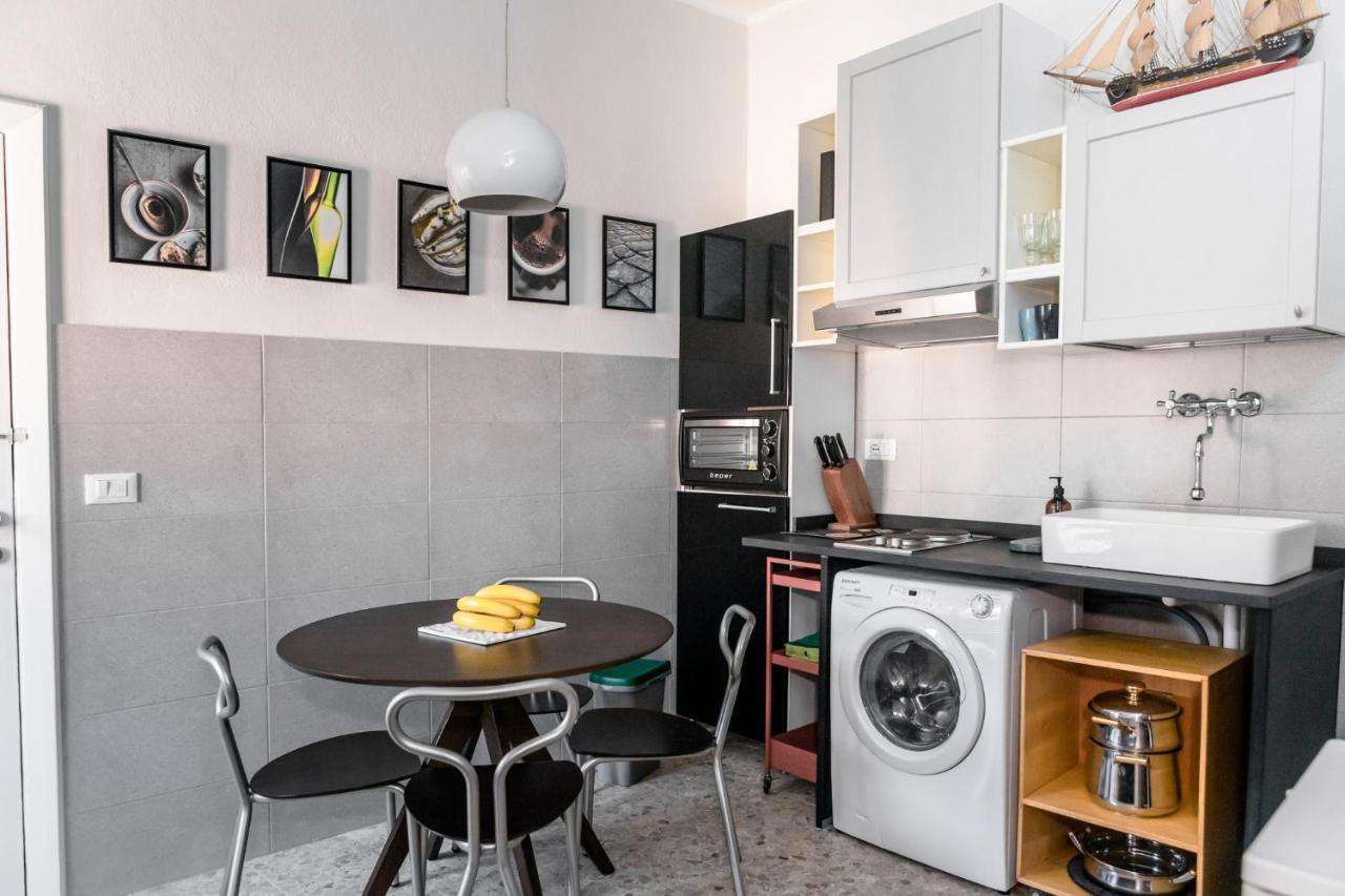 Suite Contemporanea Tra Le Vie Storiche Moneglia Extérieur photo
